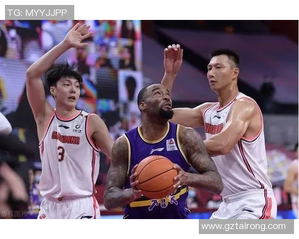 成都篮球队与上海篮球队赛后战术分析与复盘探讨 成都篮球队与上海篮球队赛后战术分析与复盘探讨