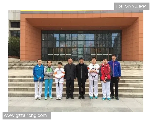 赛后分析:西安网球队与上海网球队对决的经验教训与启示 赛后分析:西安网球队与上海网球队对决的经验教训与启示