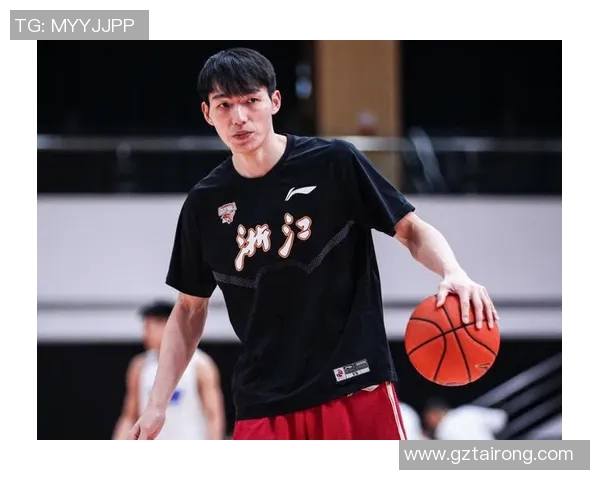 南京篮球队在大师赛积分榜中以66分稳居第一位置引发关注