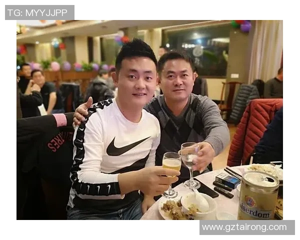 成都足球队逆袭之路的真实故事与奋斗精神全景纪实 成都足球队逆袭之路的真实故事与奋斗精神全景纪实